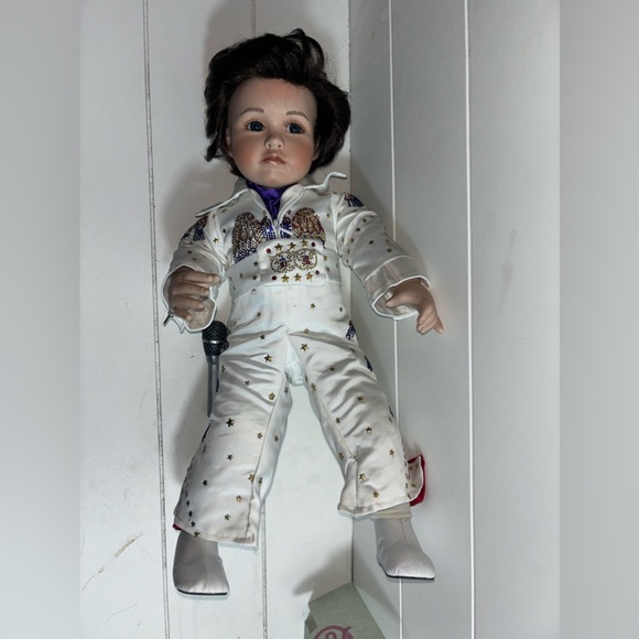 Marie Osmond’s Baby Elvis Porcelain Collectible Limited Edition Doll - Picture 5 of 13